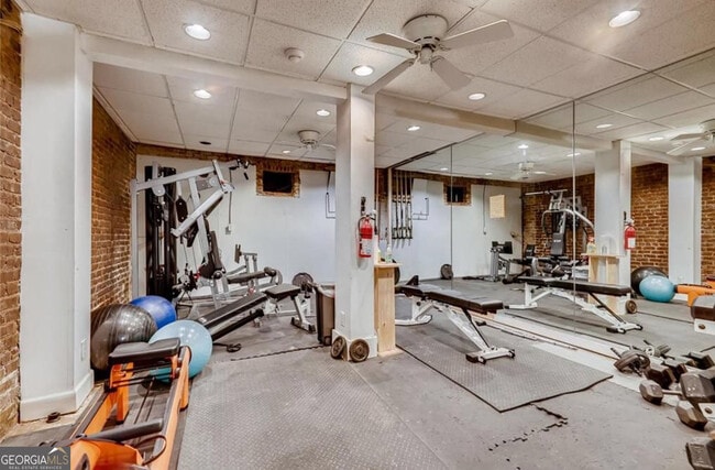 Building Photo - 1116 Piedmont Ave NE