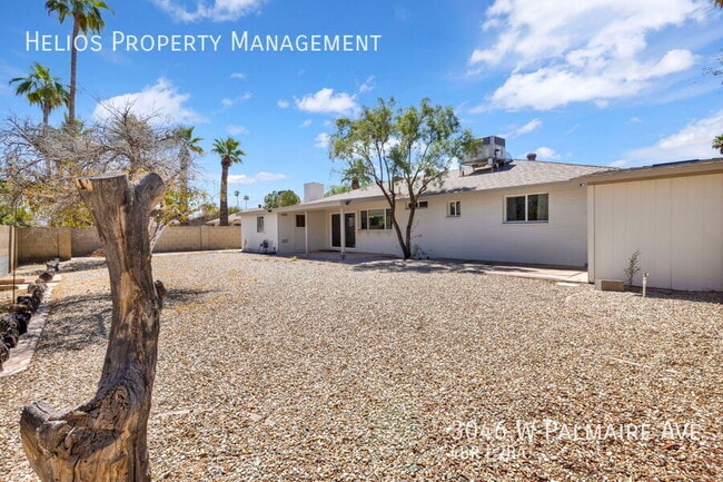 Building Photo - 3046 W Palmaire Ave