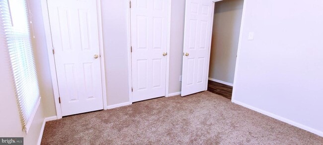Building Photo - 902 Cedar Crest Ct