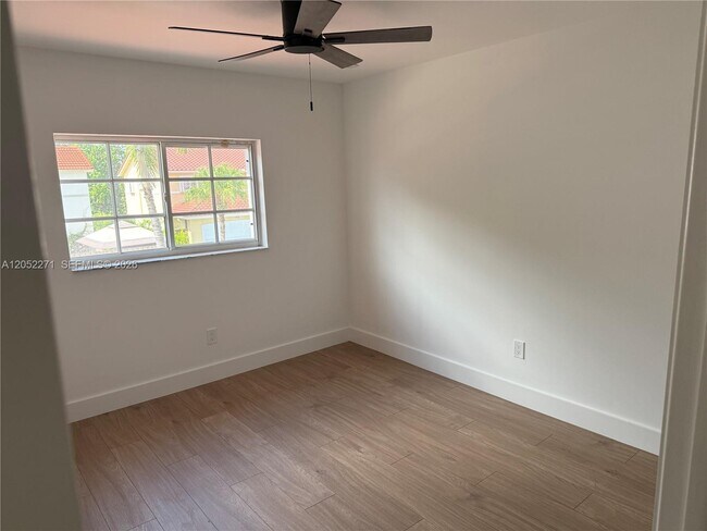 Building Photo - 13889 SW 103rd Ln
