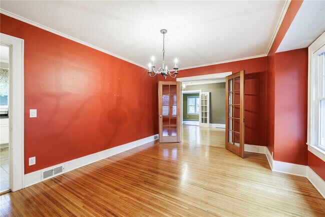 Building Photo - 100 Highland Ave