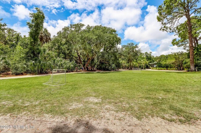Building Photo - 426 Beachside Pl