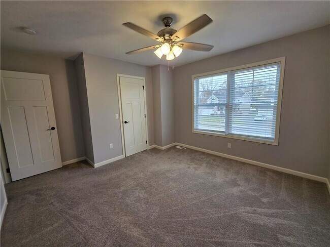 Building Photo - 26 Turtle Creek Ln