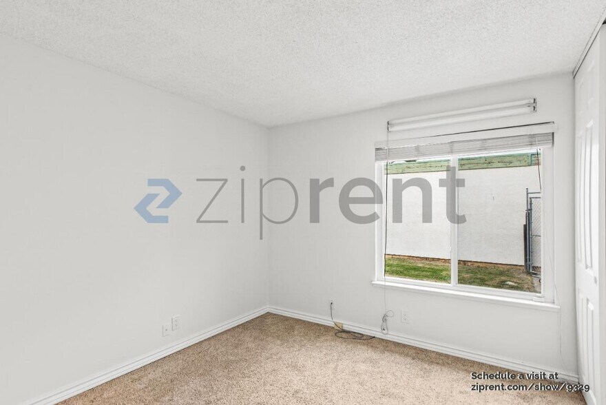 Building Photo - 3997 Dryden Rd