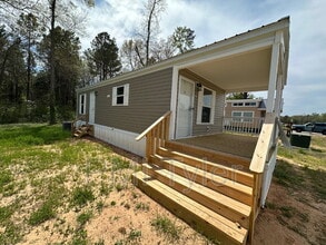 Building Photo - 127 Loblolly Ln