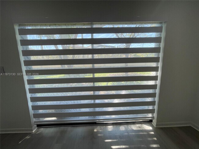 Building Photo - 8290 Lake Dr