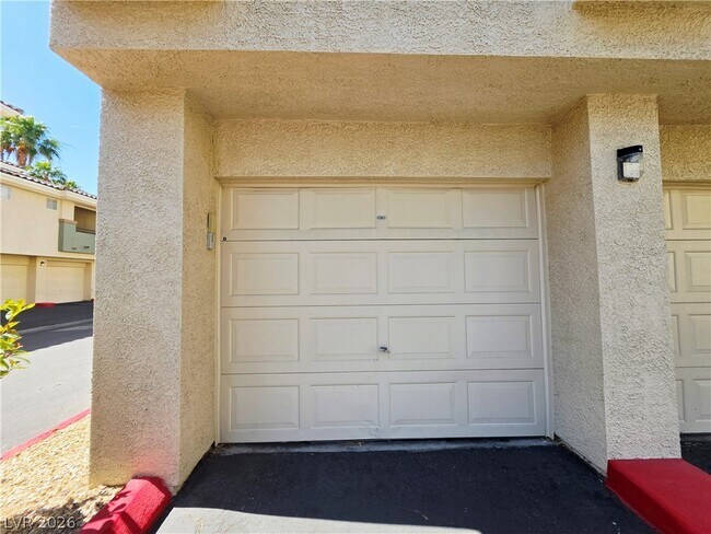 Building Photo - 7123 S Durango Dr