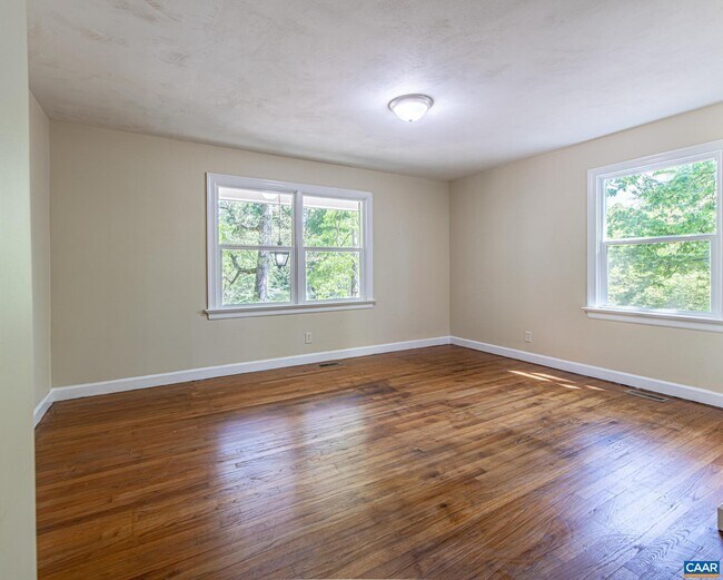 Building Photo - 337 Carrsbrook Dr
