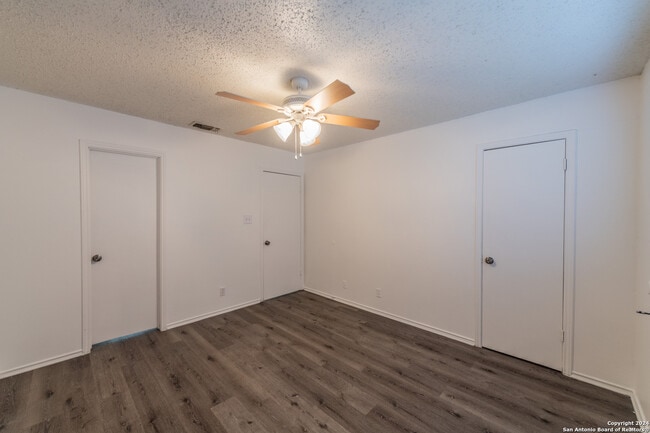 Building Photo - 7006 Silver Canyon