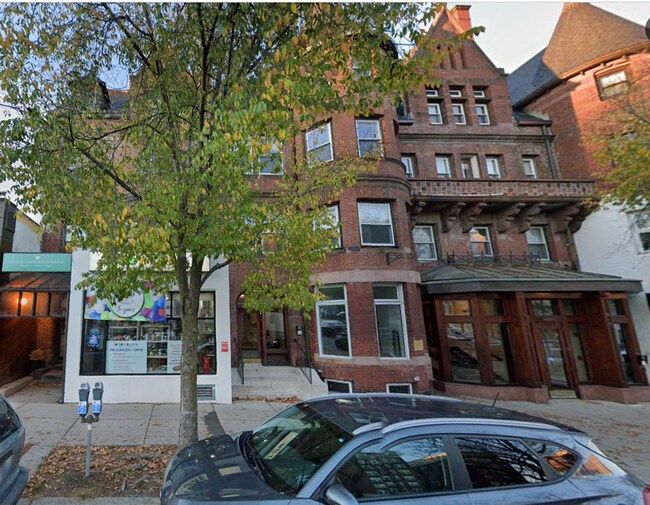 Building Photo - 1408 Beacon St