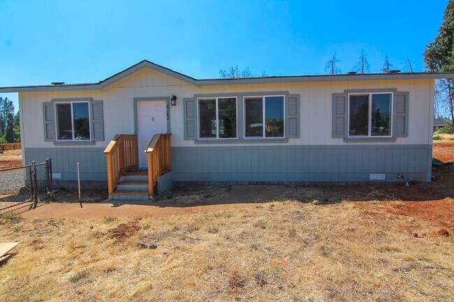 Building Photo - Manufactured Home for Rent in Paradise CA | 2 Bed, Newer Build, Cat Friendly