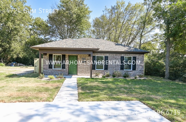 Primary Photo - 4724 Gum St