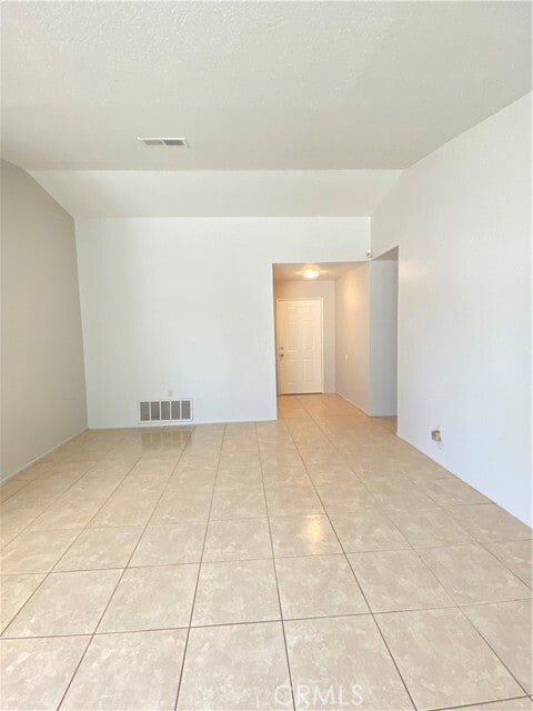 Building Photo - 14663 Rio Grande Dr