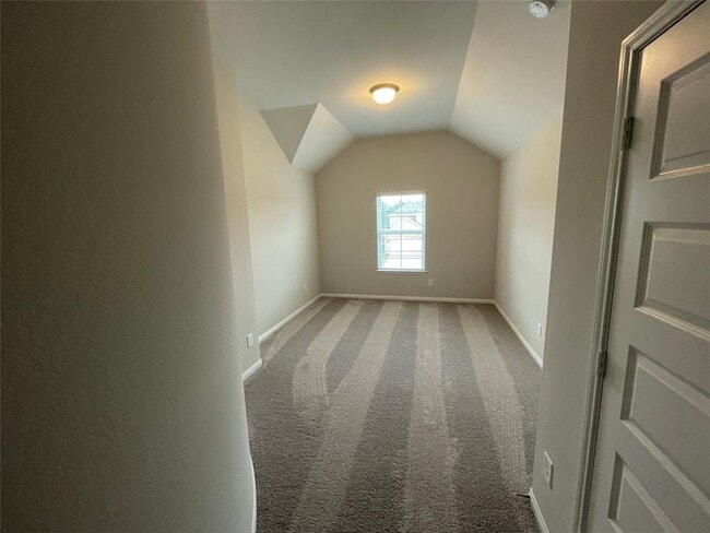 Building Photo - 2172 Woodland Pine Dr