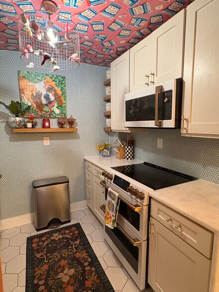 Building Photo - 604 Longfellow St NW