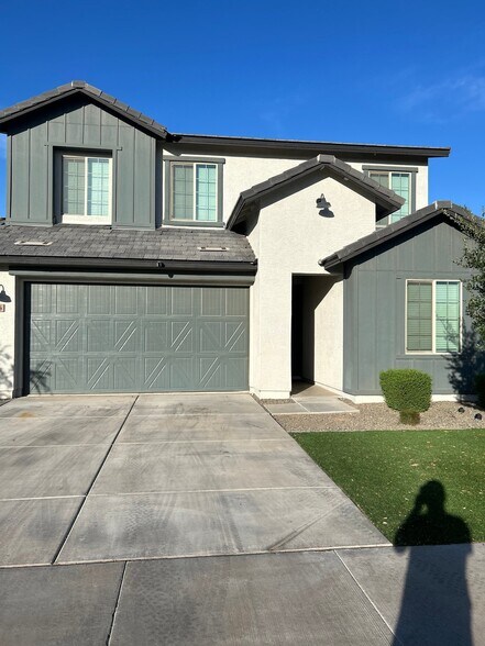 Building Photo - 1111 S Avondale Blvd