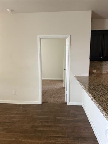 Building Photo - 573 Dunster Ln