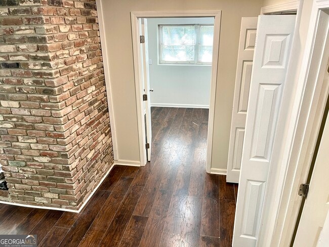 Building Photo - 5435 Winstead Ct SW