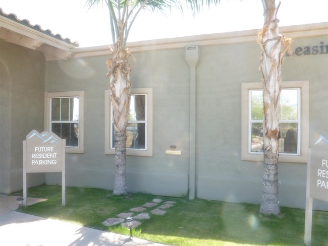 Building Photo - 9101 N Thornydale Rd