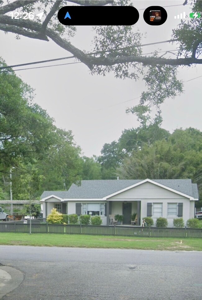 Building Photo - 459 Nichols Ave