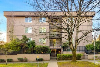 Building Photo - Central Seattle 2025 Renovated 2 Bedroom 2...