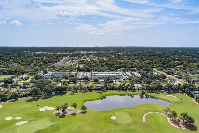 Building Photo - 1706 Belleair Forest Dr