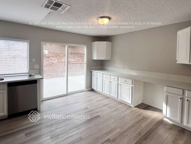 Building Photo - 214 Appian Way