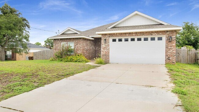 Building Photo - 4322 Cloverwood Ct