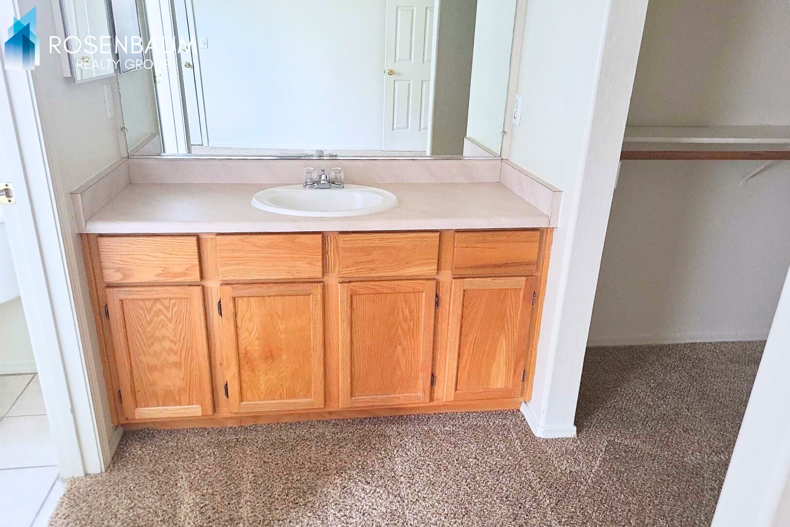 Building Photo - Charming 2-bedrooms, 2-baths home nestled in the heart of Prescott Valley!