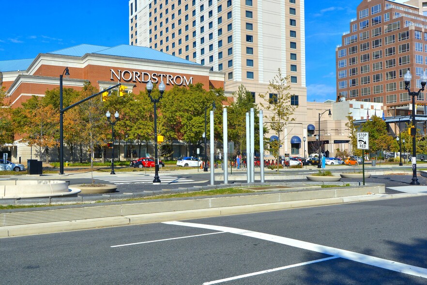 Building Photo - 1830 Columbia Pike