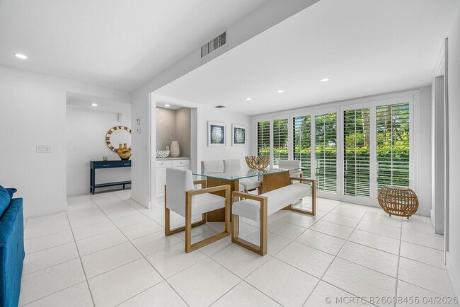 Building Photo - 4249 N Quail Ridge Dr