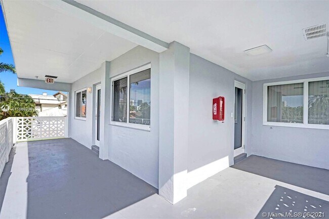 Building Photo - 600 Layne Blvd