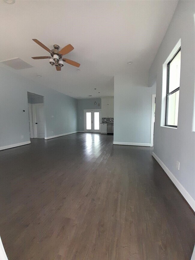 Building Photo - 7828 Pardee St