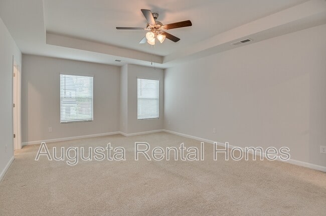 Building Photo - 1414 Deer Hollow Run