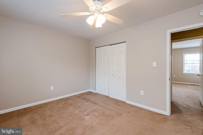 Building Photo - 517 Stockbridge Ct