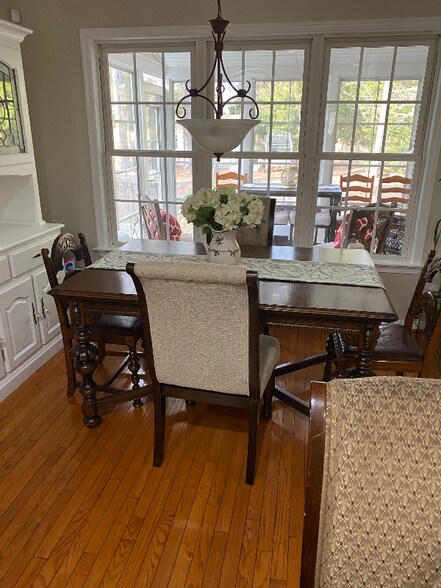 Building Photo - 9092 Pantego Ln