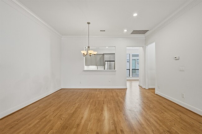 Building Photo - 6130 Hamman St