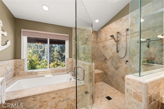 Building Photo - 2465 Via Oeste Dr