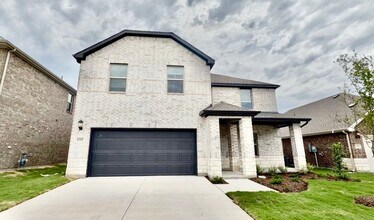 Building Photo - New Construction 5 Bedrooms backs to greenbelt!