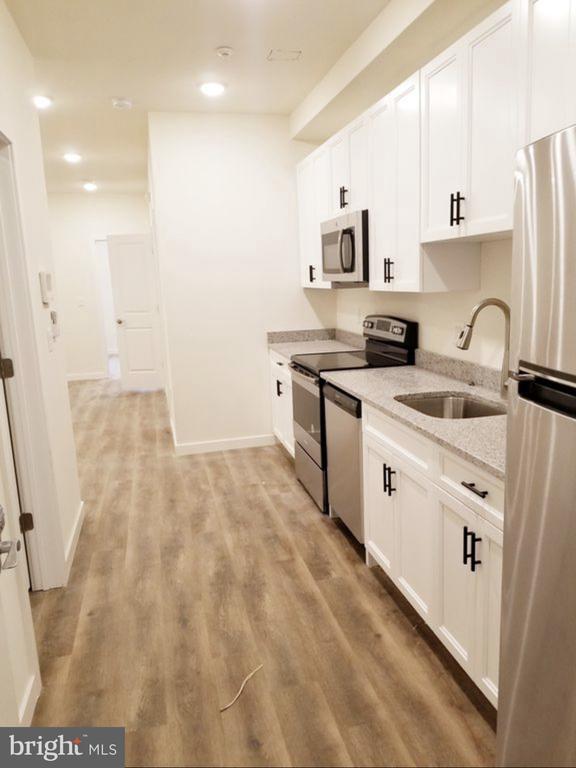 Building Photo - 707 N 40th St