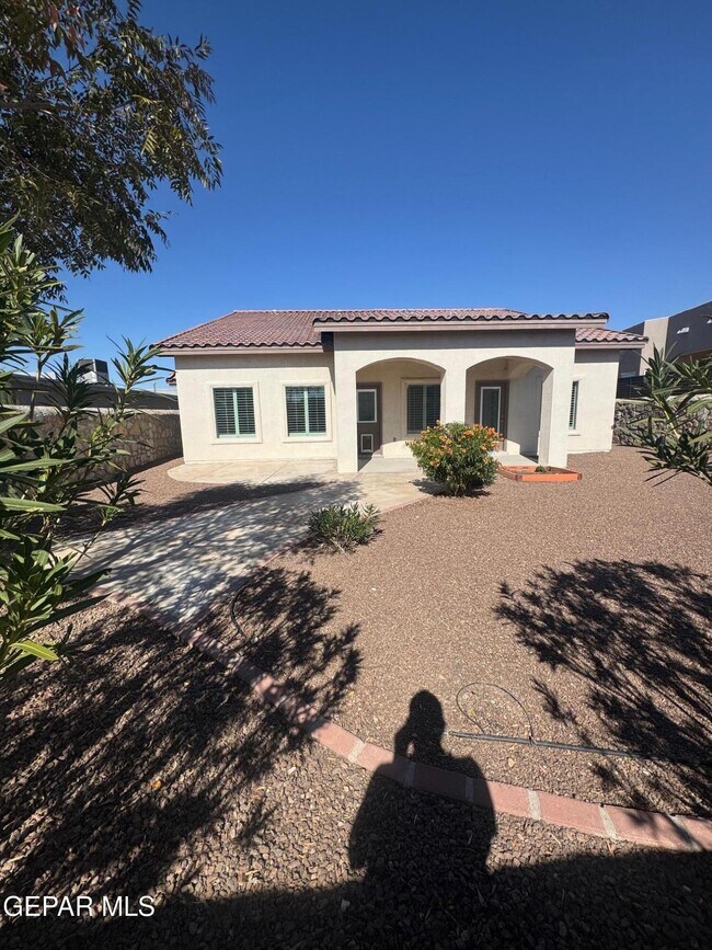 Building Photo - 7726 Enchanted Ridge Dr