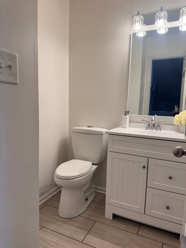 Building Photo - 3416 Heatherwood Trce
