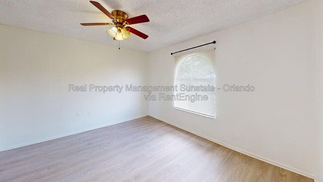 Building Photo - 5283 Images Cir