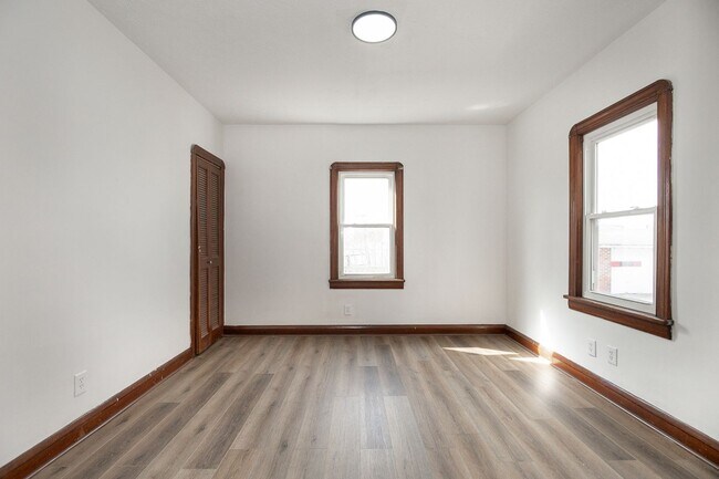 Building Photo - 4772 E 90th St