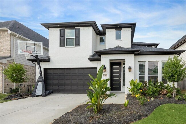 Primary Photo - 9219 Edgeberry Dr