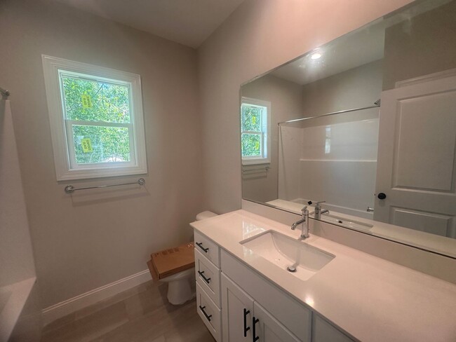 Building Photo - New Construction 3 Bedroom Home