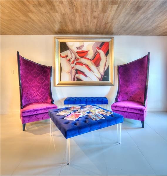 Primary Photo - 3851 Manor Rd