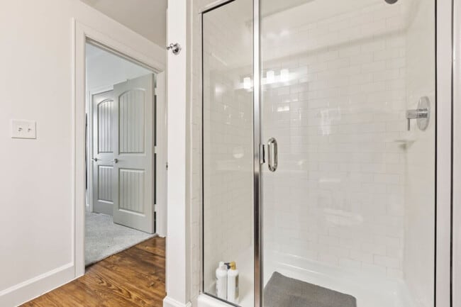 Building Photo - 5250 Town and Country Blvd