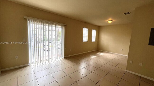 Building Photo - 8850 NW 97th Ave