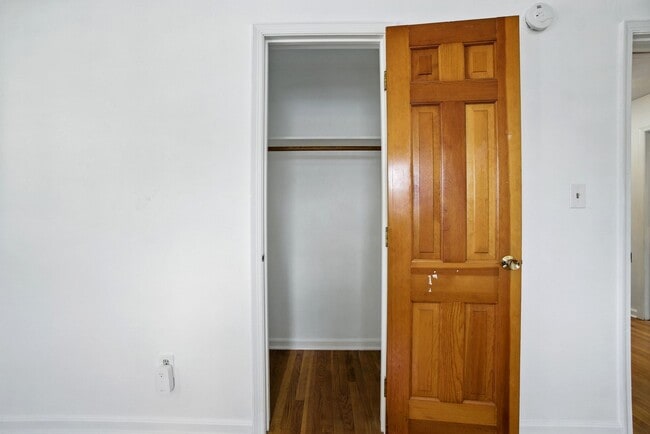 Building Photo - 24 Bohnert Dr